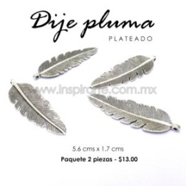 Dije pluma plateada 5.6 cms x 1.7 cms